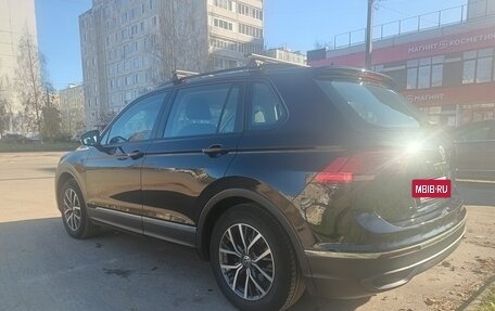 Volkswagen Tiguan II, 2021 год, 3 000 000 рублей, 3 фотография