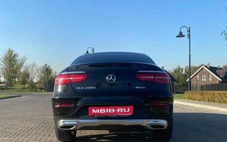 Mercedes-Benz GLC Coupe, 2017 год, 3 150 000 рублей, 6 фотография