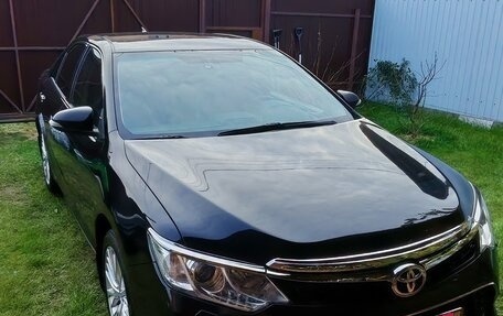 Toyota Camry, 2017 год, 1 650 000 рублей, 1 фотография