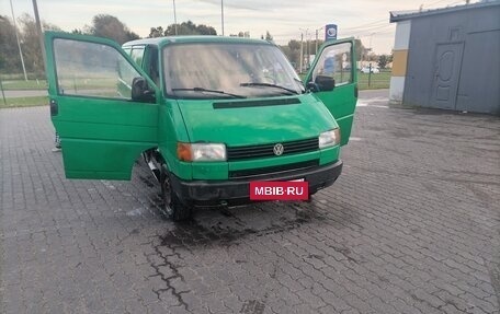 Volkswagen Transporter T4, 1993 год, 300 000 рублей, 2 фотография