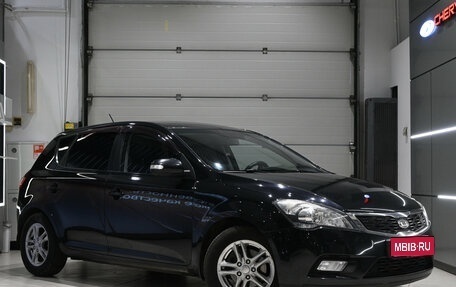 KIA cee'd I рестайлинг, 2011 год, 695 000 рублей, 1 фотография