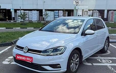 Volkswagen Golf VII рестайлинг, 2018 год, 1 900 000 рублей, 6 фотография