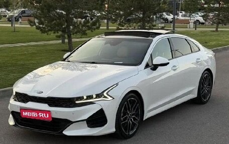 KIA K5, 2022 год, 2 115 000 рублей, 1 фотография