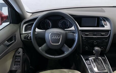Audi A4, 2010 год, 869 900 рублей, 15 фотография