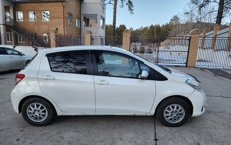 Toyota Vitz, 2011 год, 700 000 рублей, 4 фотография