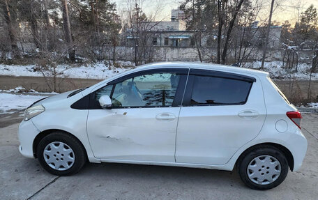 Toyota Vitz, 2011 год, 700 000 рублей, 5 фотография