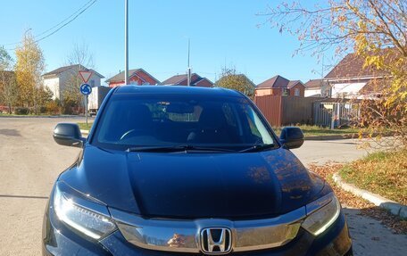 Honda Vezel, 2020 год, 1 710 000 рублей, 1 фотография