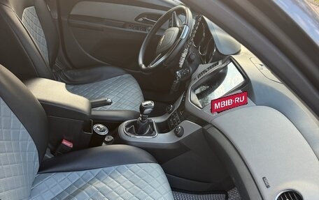 Chevrolet Cruze II, 2010 год, 720 000 рублей, 5 фотография