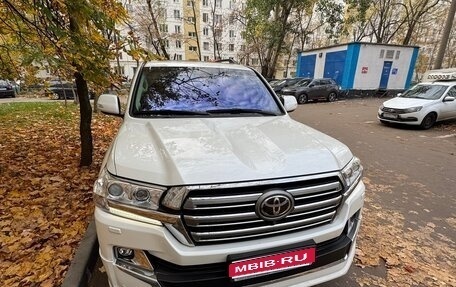Toyota Land Cruiser 200, 2016 год, 5 000 000 рублей, 1 фотография