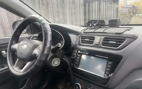 KIA Rio III рестайлинг, 2012 год, 800 000 рублей, 7 фотография