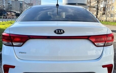 KIA Rio IV, 2019 год, 995 000 рублей, 2 фотография