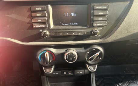 KIA Rio IV, 2019 год, 995 000 рублей, 10 фотография