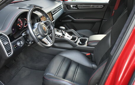 Porsche Cayenne III, 2021 год, 8 990 000 рублей, 15 фотография