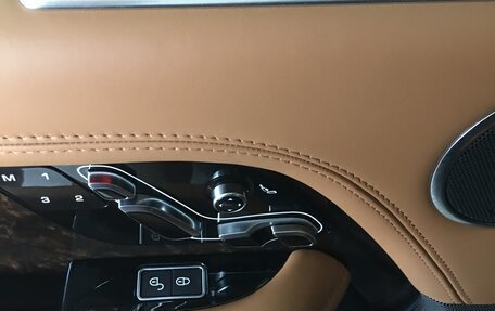 Land Rover Range Rover IV рестайлинг, 2019 год, 7 900 000 рублей, 13 фотография