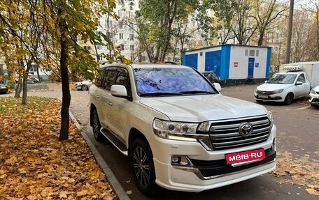 Toyota Land Cruiser 200, 2016 год, 5 000 000 рублей, 2 фотография