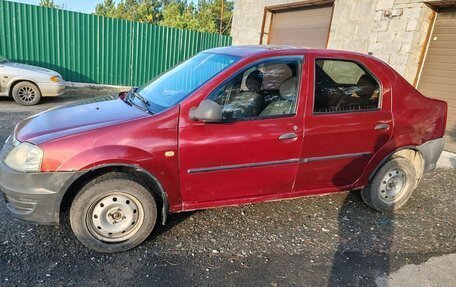 Renault Logan I, 2010 год, 295 000 рублей, 7 фотография