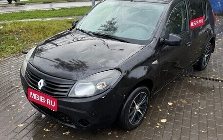 Renault Sandero I, 2011 год, 200 000 рублей, 1 фотография