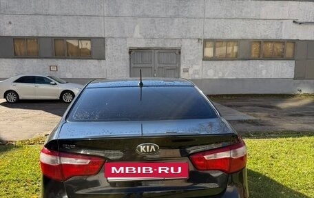 KIA Rio III рестайлинг, 2013 год, 850 000 рублей, 2 фотография