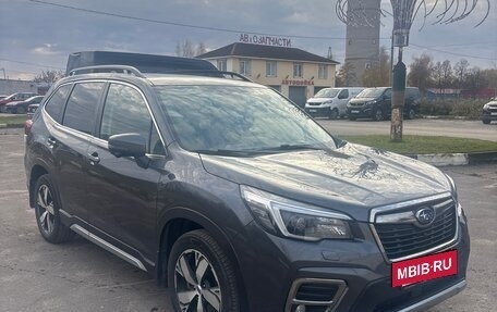 Subaru Forester, 2020 год, 2 300 000 рублей, 6 фотография