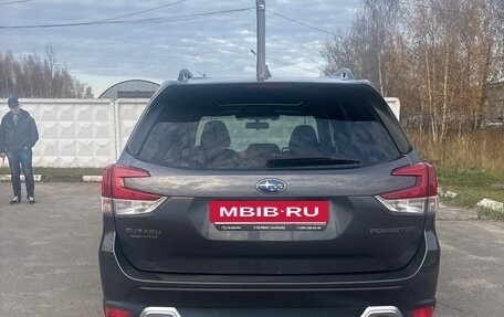 Subaru Forester, 2020 год, 2 300 000 рублей, 4 фотография