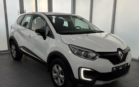Renault Kaptur I рестайлинг, 2019 год, 1 925 000 рублей, 1 фотография