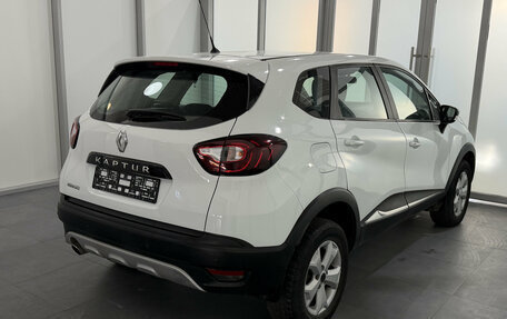Renault Kaptur I рестайлинг, 2019 год, 1 925 000 рублей, 6 фотография