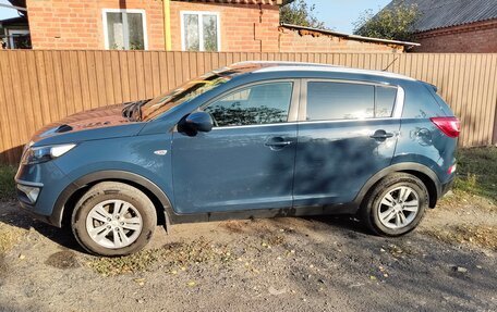 KIA Sportage III, 2011 год, 890 000 рублей, 2 фотография