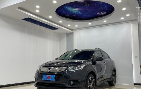 Honda Vezel, 2022 год, 1 450 000 рублей, 1 фотография