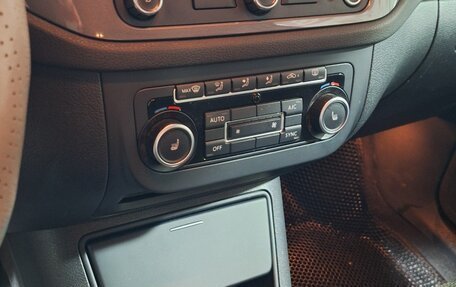 Volkswagen Tiguan I, 2013 год, 970 000 рублей, 7 фотография