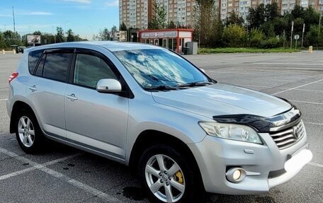 Toyota RAV4, 2010 год, 1 000 000 рублей, 2 фотография