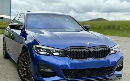 BMW 3 серия, 2021 год, 3 300 000 рублей, 3 фотография