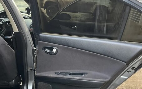 Nissan Primera III, 2005 год, 550 000 рублей, 10 фотография