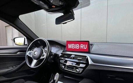 BMW 5 серия, 2021 год, 3 488 999 рублей, 10 фотография