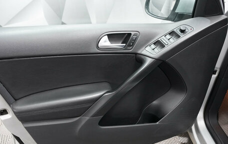 Volkswagen Tiguan I, 2011 год, 1 424 000 рублей, 10 фотография