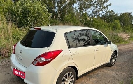Nissan Tiida, 2010 год, 650 000 рублей, 2 фотография