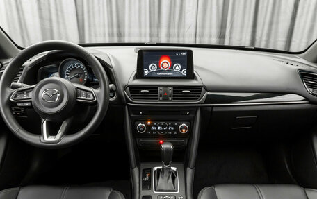 Mazda CX-4, 2020 год, 2 730 000 рублей, 8 фотография