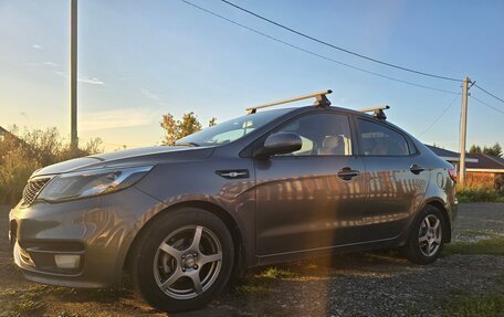 KIA Rio III рестайлинг, 2016 год, 910 000 рублей, 5 фотография
