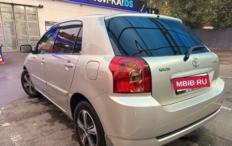 Toyota Corolla, 2004 год, 580 000 рублей, 4 фотография