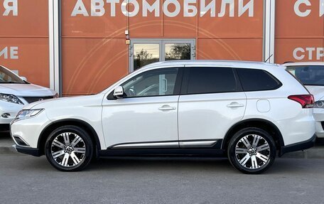 Mitsubishi Outlander III рестайлинг 3, 2016 год, 1 390 000 рублей, 8 фотография