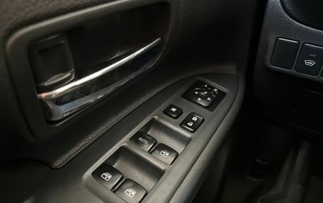Mitsubishi Outlander III рестайлинг 3, 2016 год, 1 390 000 рублей, 19 фотография