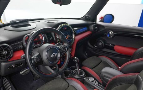 MINI Hatch, 2017 год, 2 649 874 рублей, 6 фотография