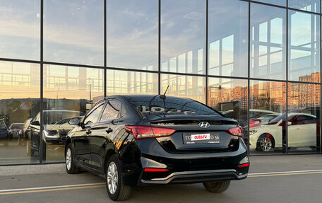 Hyundai Solaris II рестайлинг, 2020 год, 1 330 000 рублей, 8 фотография