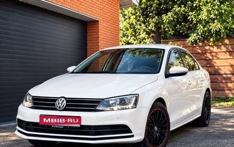 Volkswagen Jetta VII, 2016 год, 1 050 000 рублей, 1 фотография
