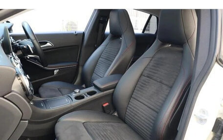 Mercedes-Benz CLA, 2017 год, 1 495 000 рублей, 32 фотография