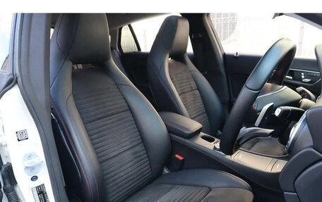 Mercedes-Benz CLA, 2017 год, 1 495 000 рублей, 34 фотография
