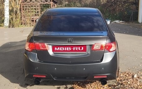 Honda Accord VIII рестайлинг, 2011 год, 1 000 000 рублей, 4 фотография