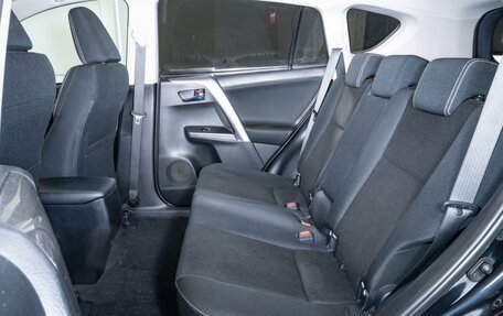 Toyota RAV4, 2016 год, 2 350 000 рублей, 9 фотография