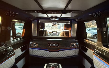 Mercedes-Benz V-Класс, 2018 год, 5 900 000 рублей, 13 фотография