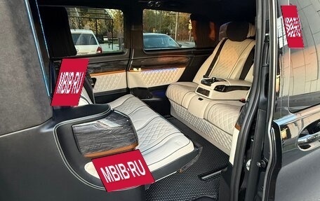 Mercedes-Benz V-Класс, 2018 год, 5 900 000 рублей, 10 фотография
