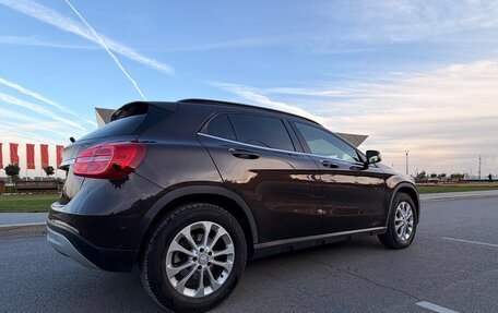 Mercedes-Benz GLA, 2014 год, 1 350 000 рублей, 4 фотография